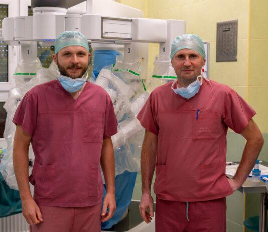 Przełomowa operacja w Rzeszowie. Lekarze po raz pierwszy użyli robota przy tak trudnym zabiegu