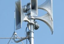 Syreny w Rzeszowie i alerty RCB. Co oznaczają poszczególne sygnały alarmowe w sytuacji zagrożenia?