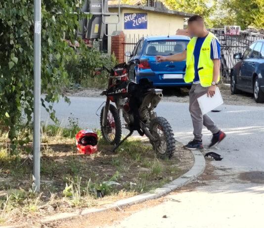 Wypadek w Świlczy. 16-latek na motocyklu zderzył się z osobówką kierowaną przez 75-latka