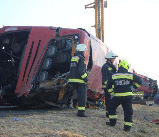 „Miałem z nimi wszystkimi jechać”. Wstrząsająca relacja podkarpackiego radnego po tragedii autokaru na Węgrzech
