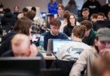 Ostatnie dni rekrutacji do Dual Use Hackathon. W puli 20 tys. zł!