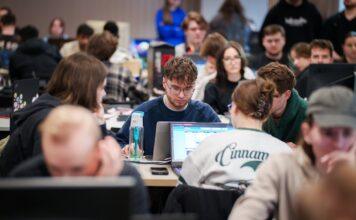 Ostatnie dni rekrutacji do Dual Use Hackathon. W puli 20 tys. zł!