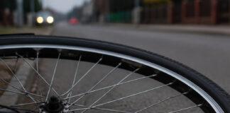 Tajemnicza śmierć 71-latka. Zwłoki znaleziono przy rowerze