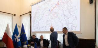 Startuje pierwszy etap rozbudowy ul. Senatorskiej w Rzeszowie. W tle nowy most na Wisłoku