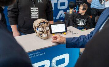 Drony, roboty i sztuczna inteligencja. Młodzi podbijają festiwal nauki w Jasionce
