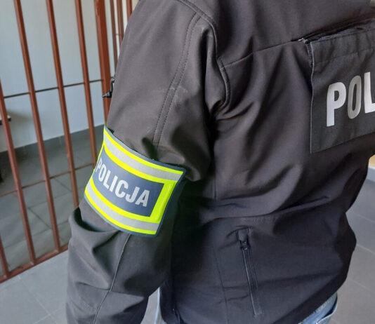 Zaginiony 13-latek odnaleziony. Był w mieszkaniu z poszukiwanym przez prokuraturę 21-latkiem