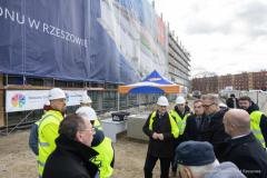 13.02.2026. Rzeszow. Prezes PZLA Sebastian Chmara. Wmurowanie aktu erekcyjnego i zwiedzanie budowy PCLA Resovia.                                                                                   Fot. Grzegorz Bukala / UM Rzeszow